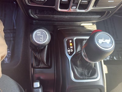 2025 Jeep Wrangler 4-Door Summit 4x4