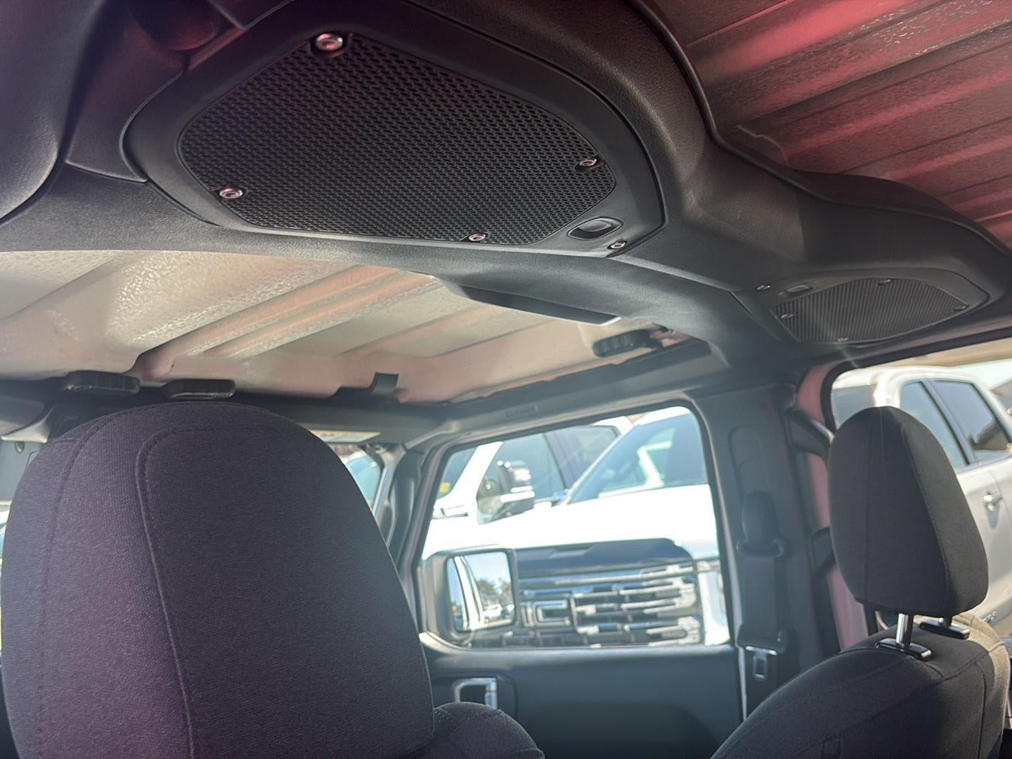 2025 Jeep Wrangler 4-Door Summit 4x4