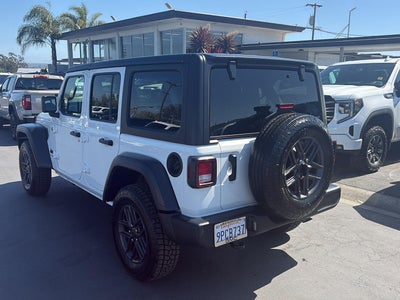 2025 Jeep Wrangler 4-Door Summit 4x4