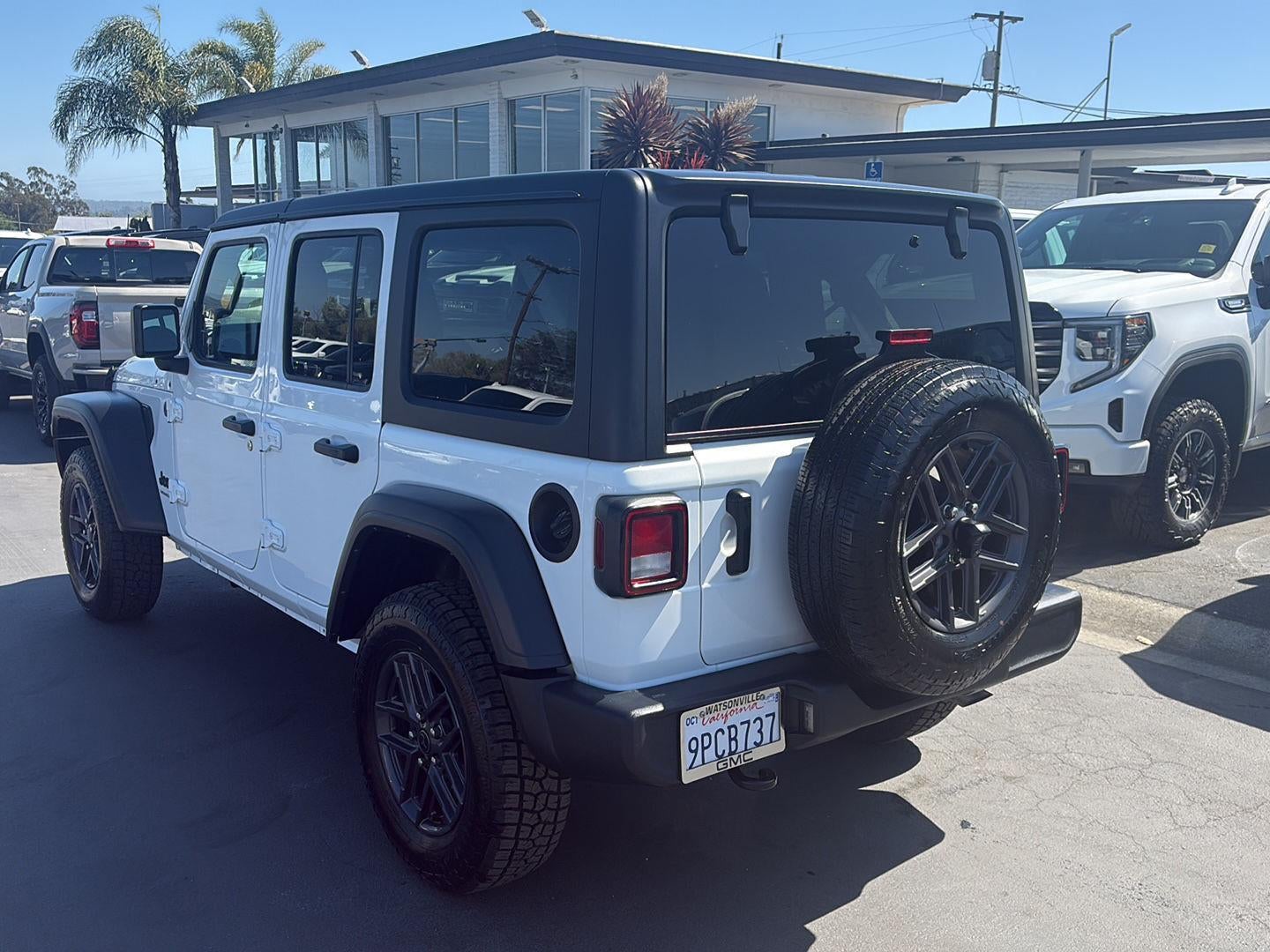 2025 Jeep Wrangler 4-Door Summit 4x4