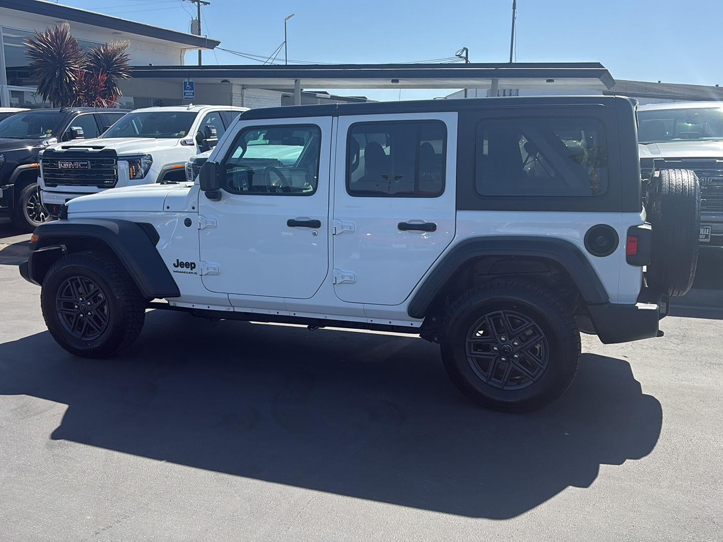 2025 Jeep Wrangler 4-Door Summit 4x4