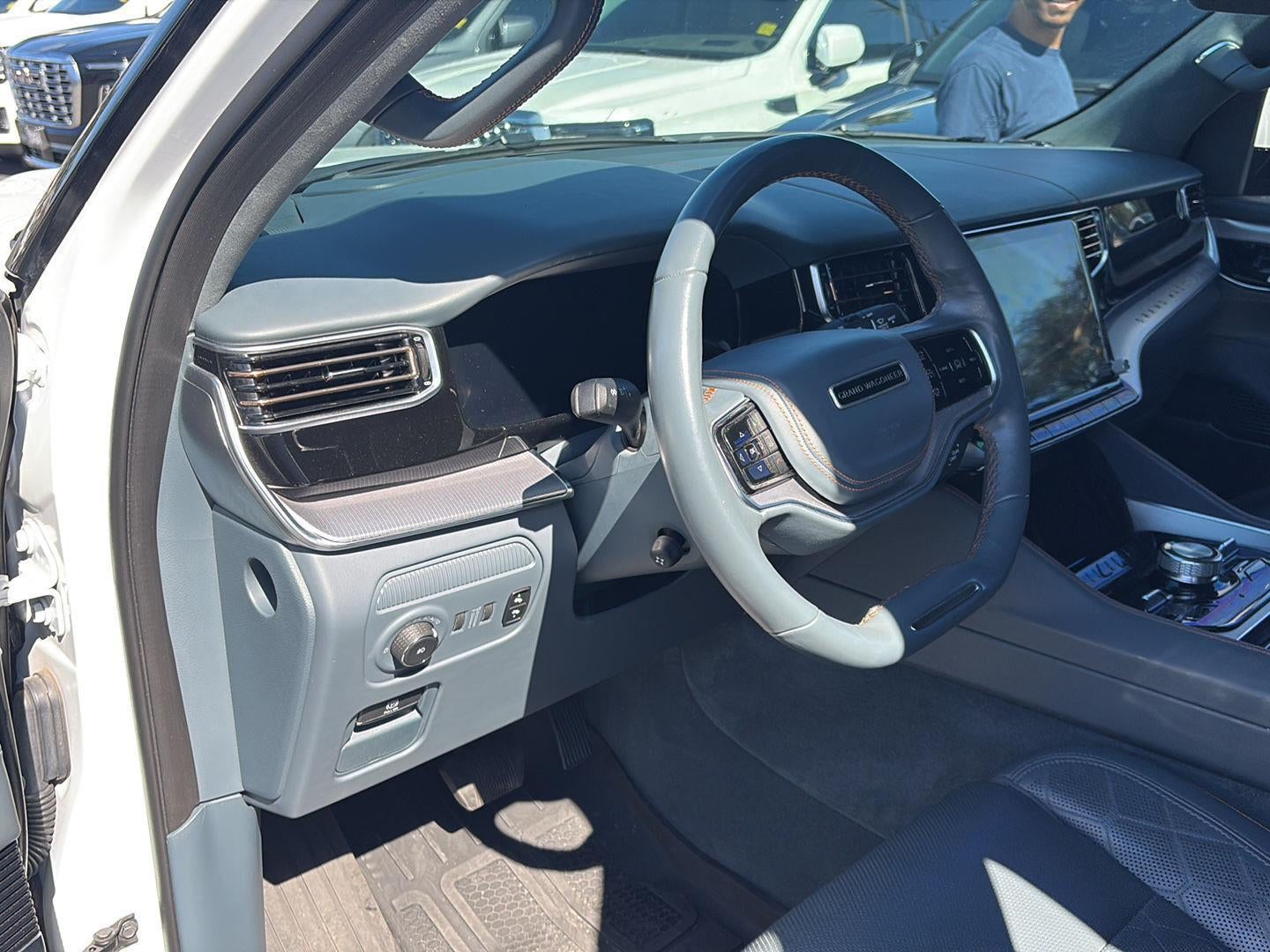 2022 Jeep Grand Wagoneer Series III