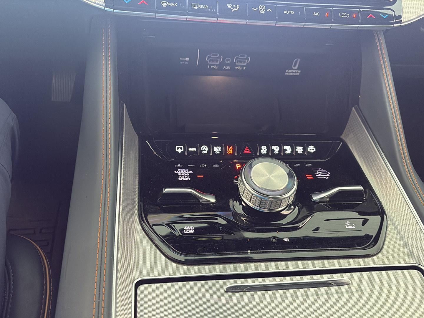 2022 Jeep Grand Wagoneer Series III