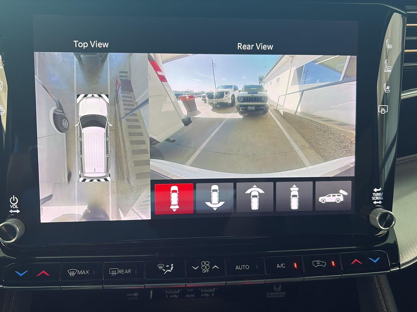 2022 Jeep Grand Wagoneer Series III