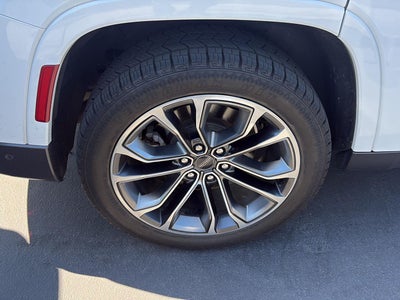 2022 Jeep Grand Wagoneer Series III