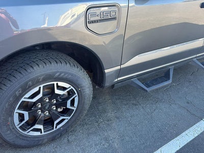 2023 Ford F-150 Lightning Pro