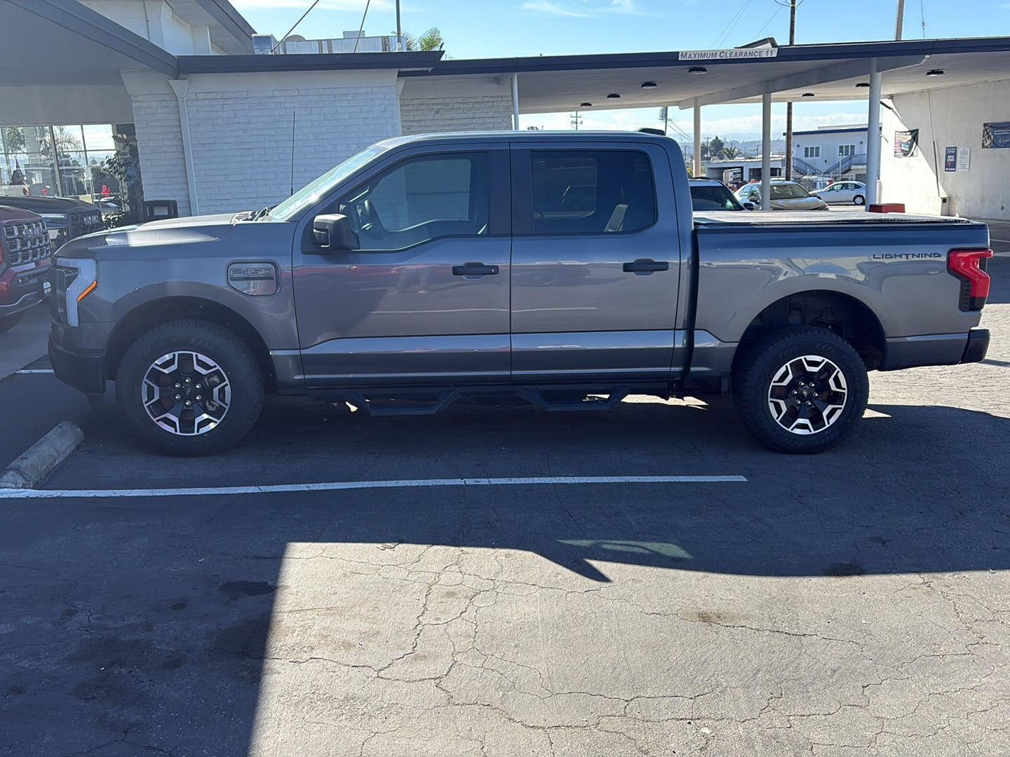 2023 Ford F-150 Lightning Pro