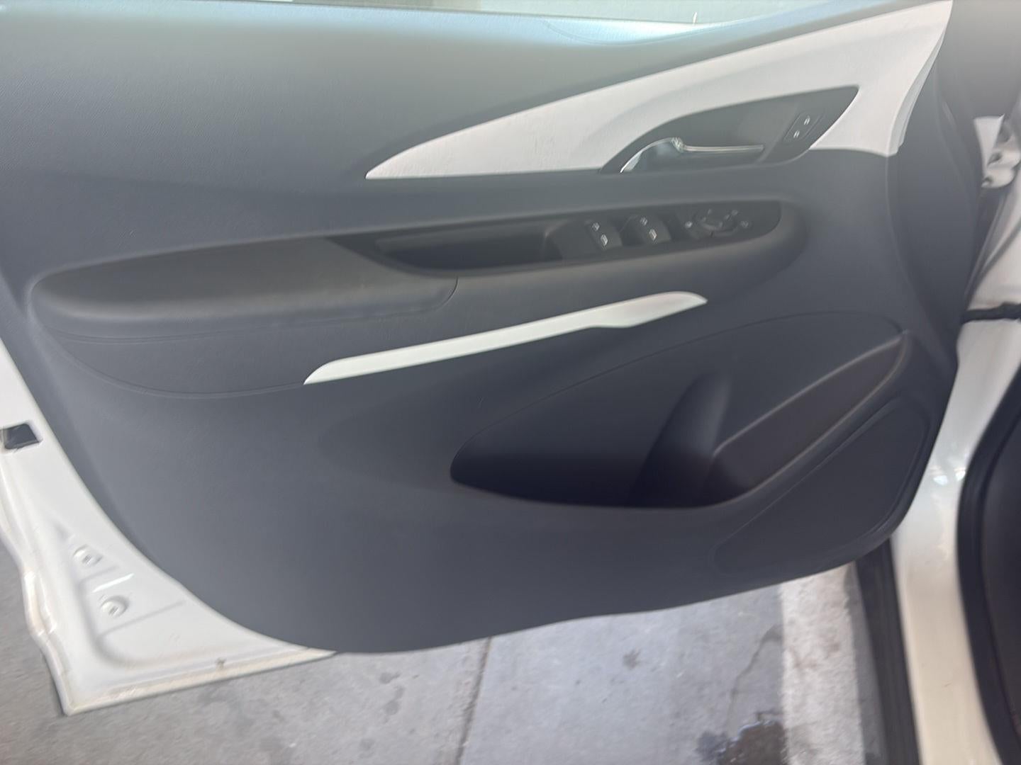 2021 Chevrolet Bolt EV LT