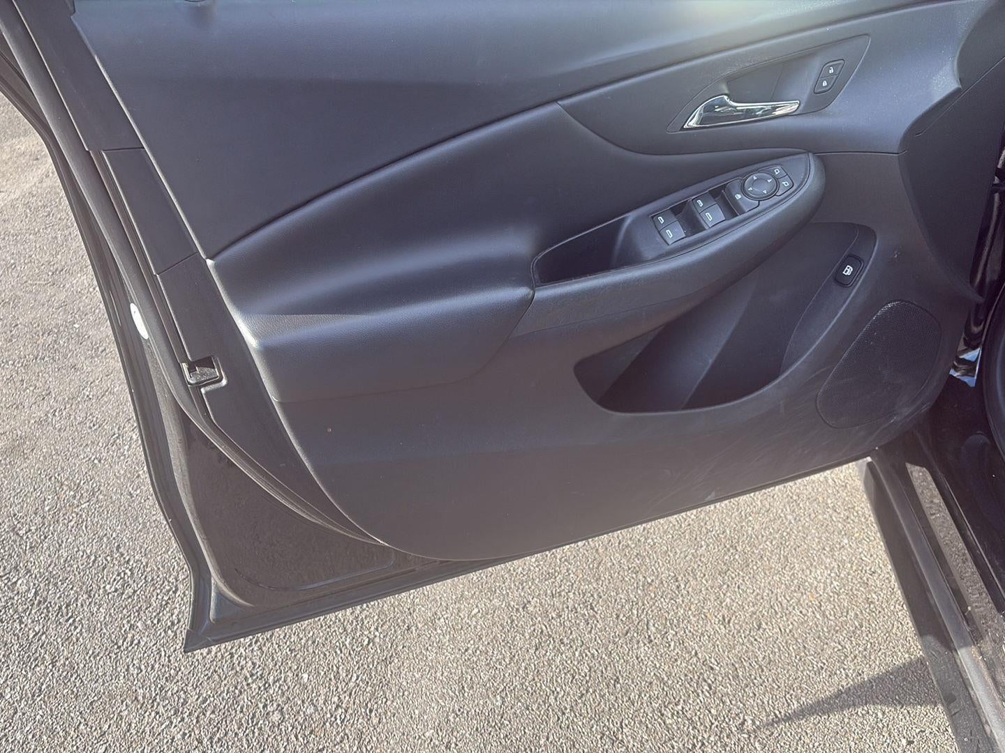 2018 Chevrolet Volt LT