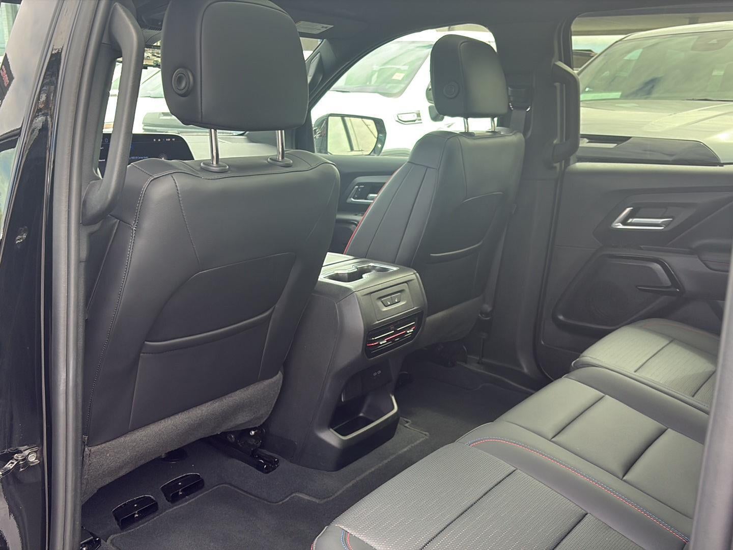 2025 Chevrolet Silverado EV RST - Max Range