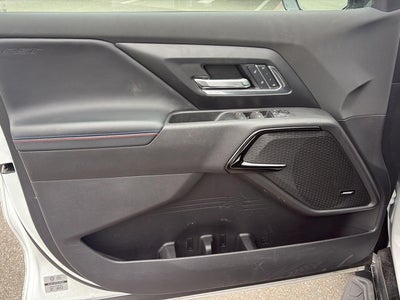 2025 Chevrolet Silverado EV RST - Max Range
