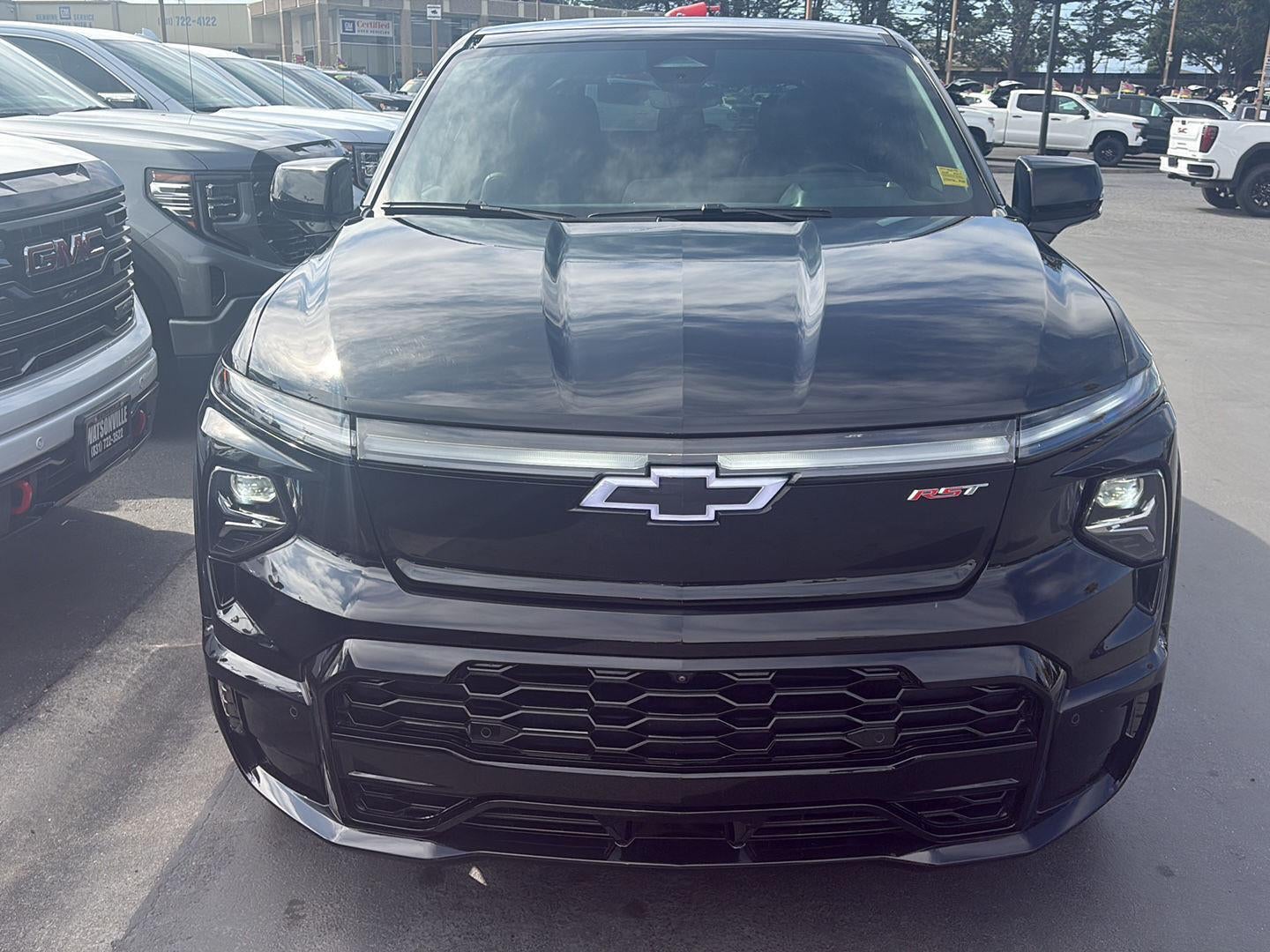 2025 Chevrolet Silverado EV RST - Max Range
