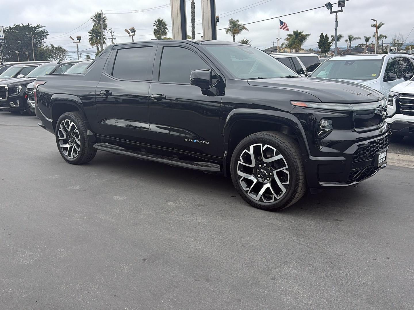 2024 Chevrolet Silverado EV RST