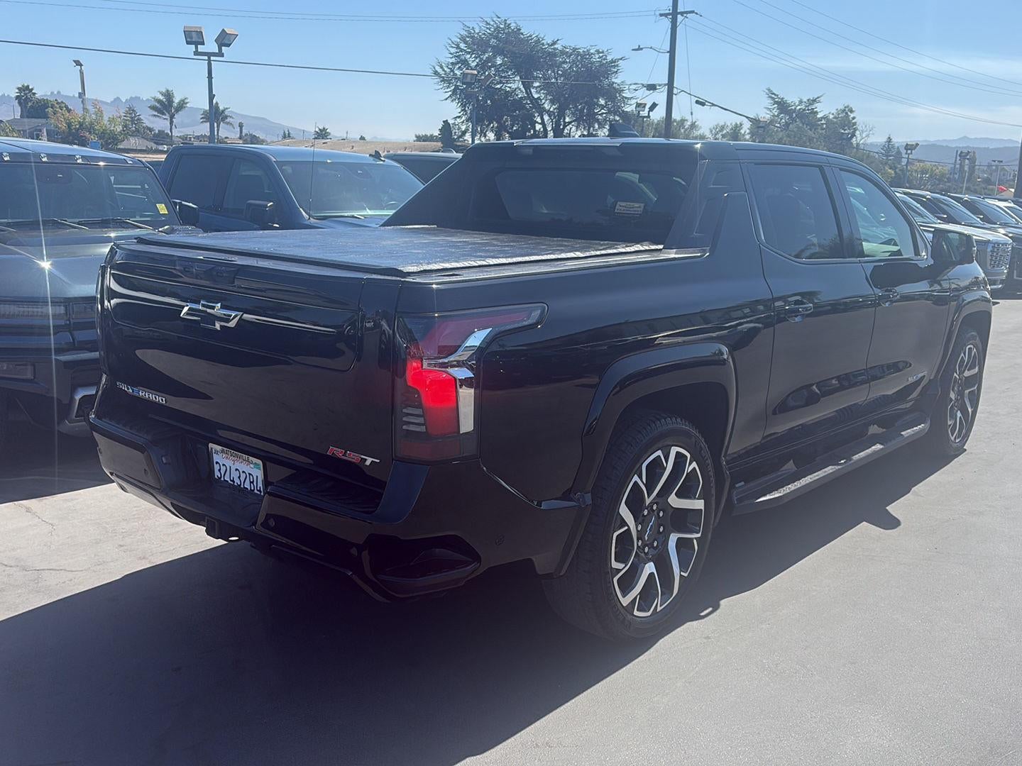 2024 Chevrolet Silverado EV RST