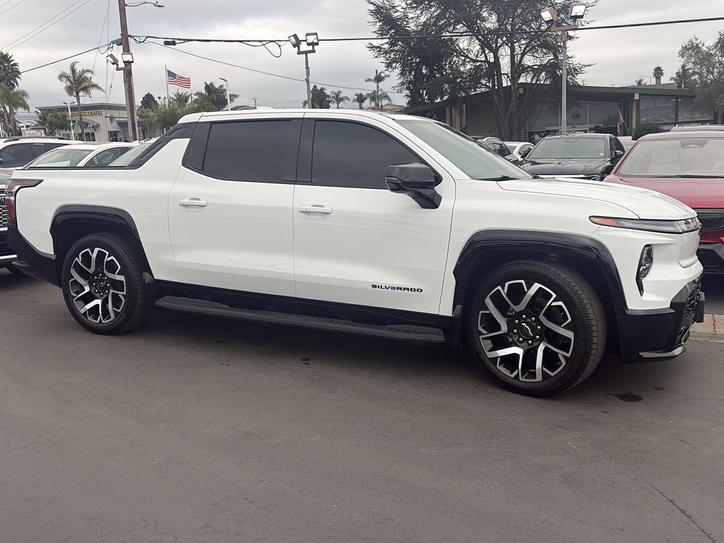 2024 Chevrolet Silverado EV RST