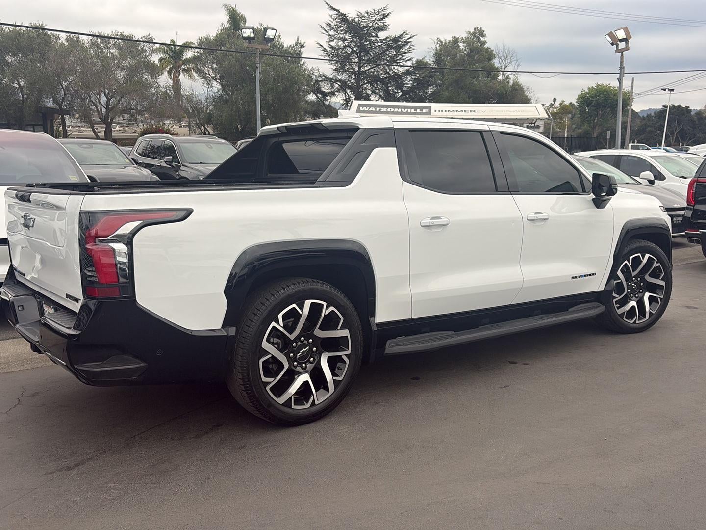 2024 Chevrolet Silverado EV RST