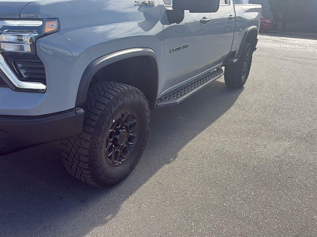 2025 Chevrolet Silverado 2500 HD ZR2