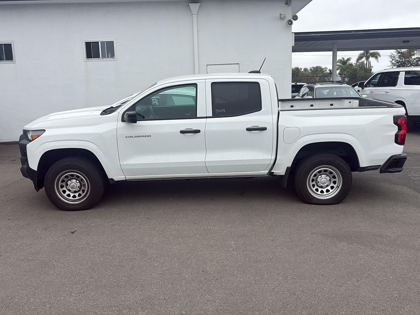 2024 Chevrolet Colorado WT
