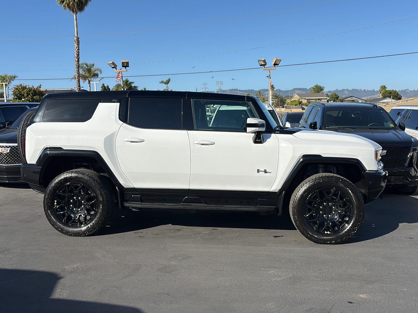 2024 GMC HUMMER EV SUV 2X