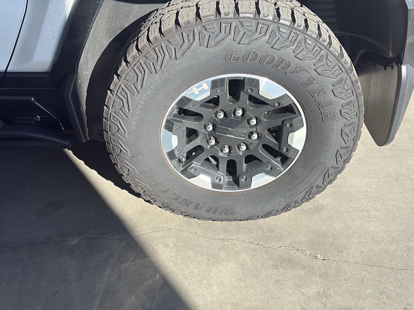 2025 GMC HUMMER EV SUV 3X