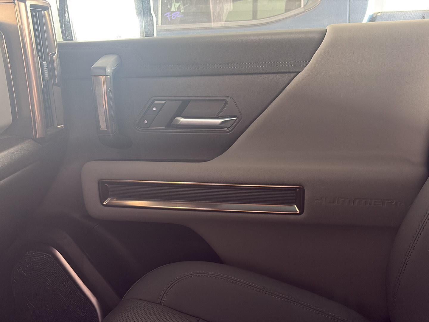 2024 GMC HUMMER EV SUV 3X