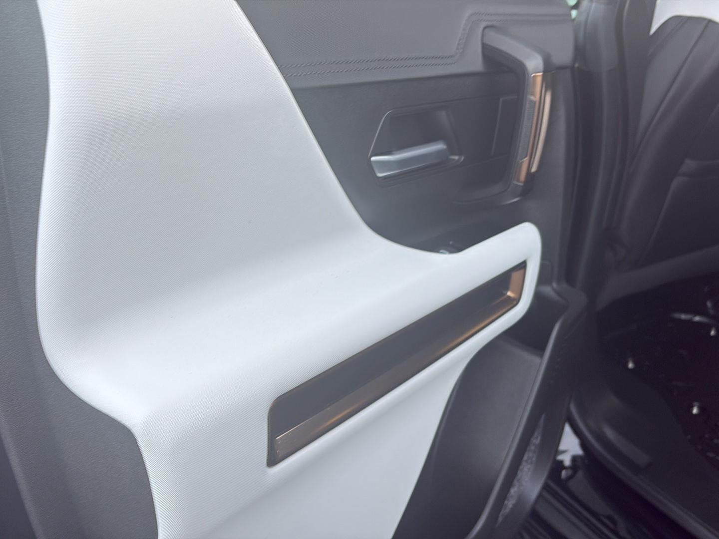 2024 GMC HUMMER EV SUV 3X