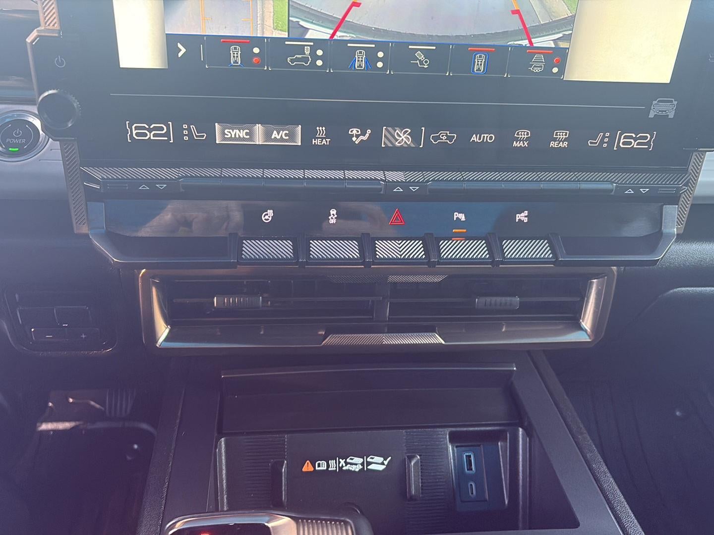 2024 GMC HUMMER EV SUV 3X