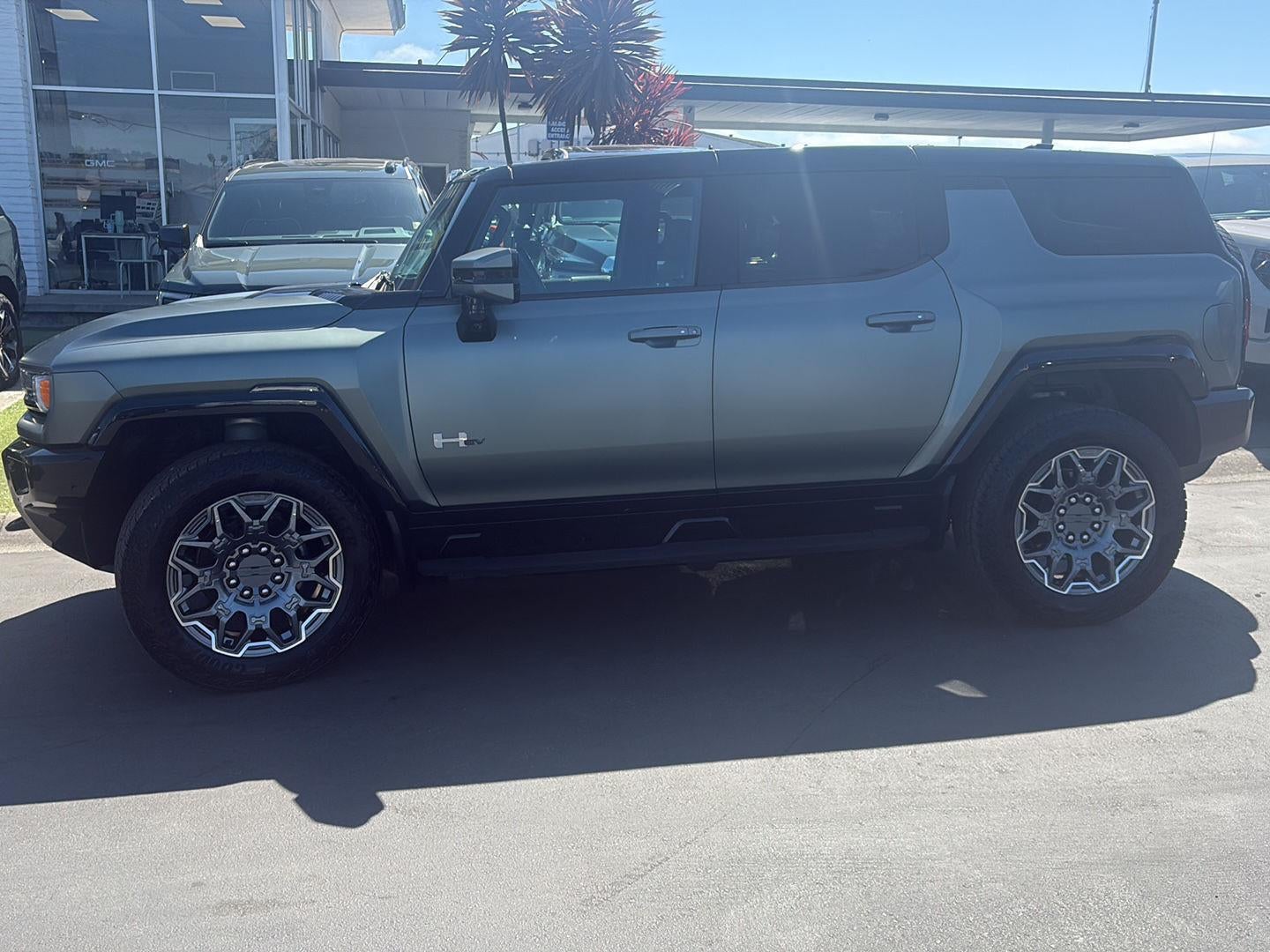 2024 GMC HUMMER EV SUV 3X