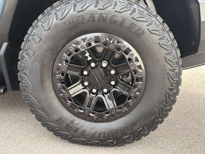 2024 GMC HUMMER EV SUV 3X OMEGA LIMITED EDITION