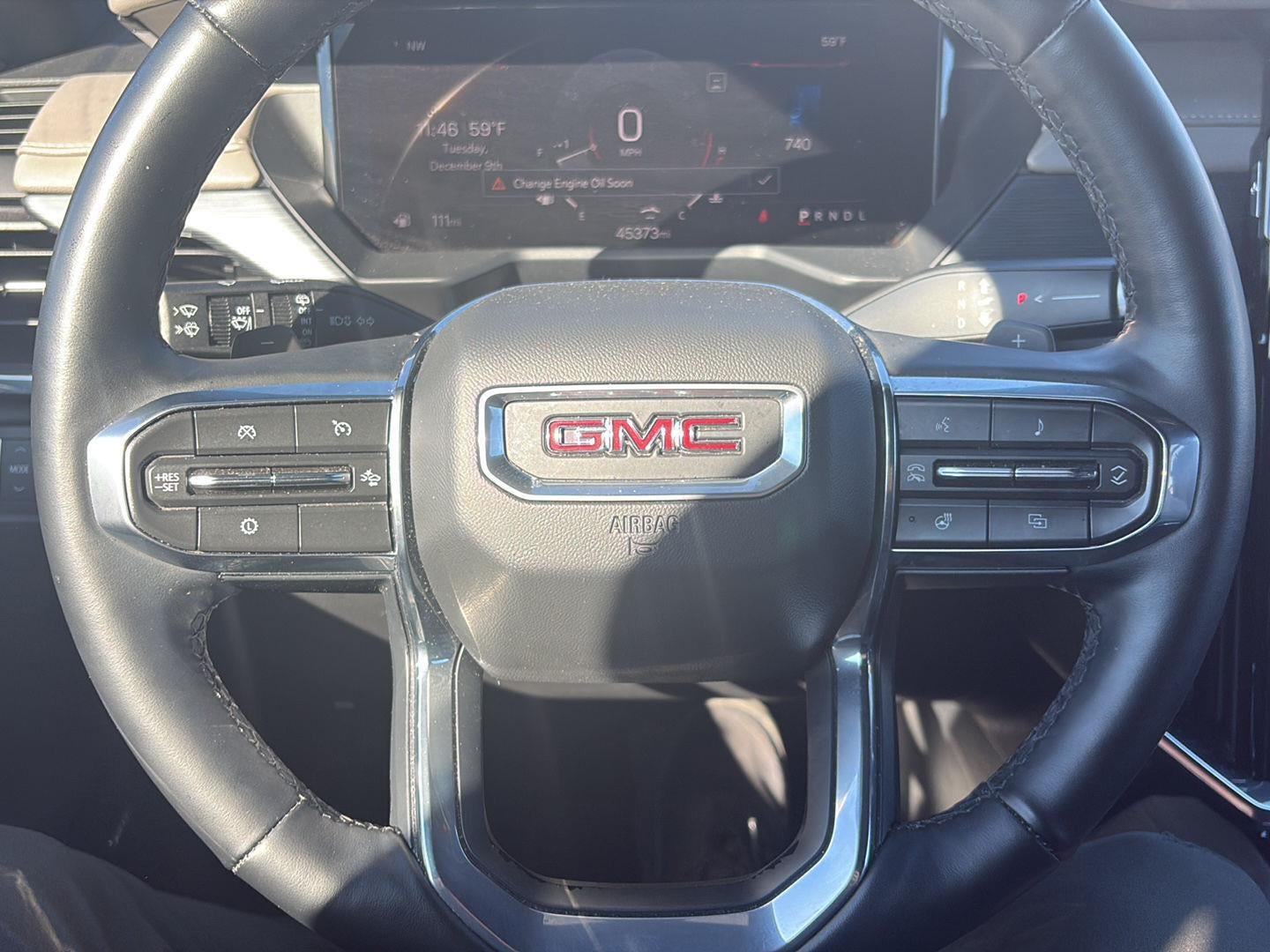 2024 GMC Acadia Elevation