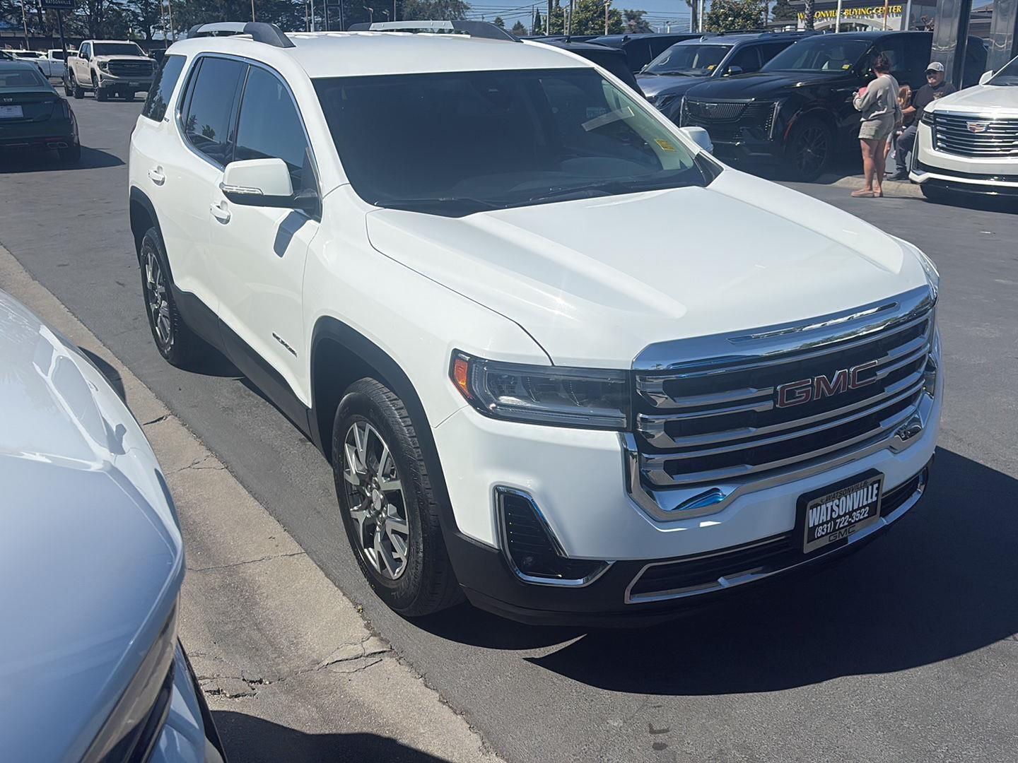 2023 GMC Acadia SLT