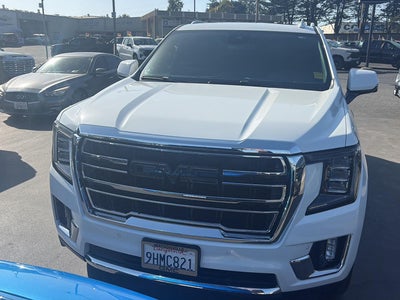 2023 GMC Yukon XL SLT
