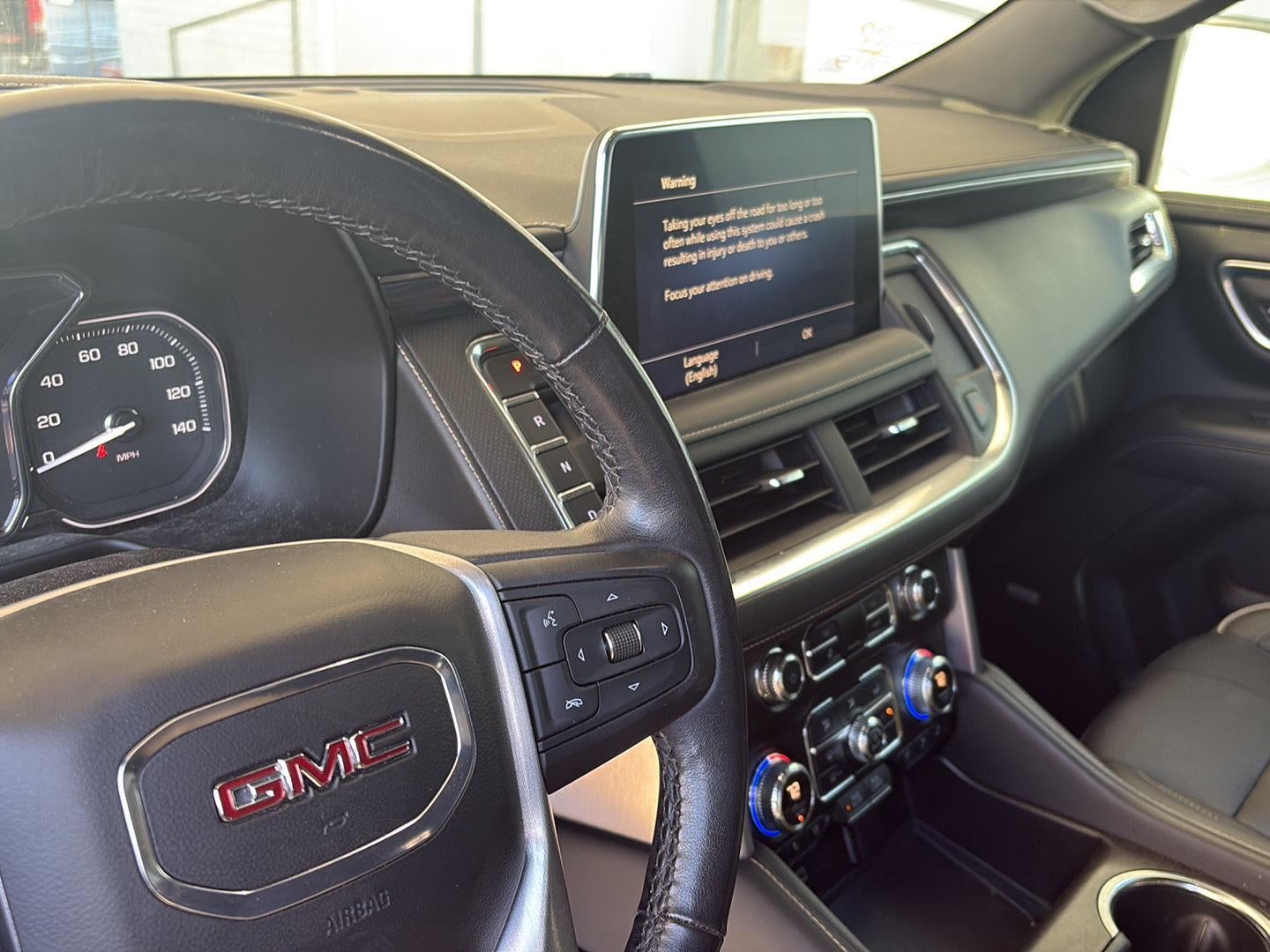 2021 GMC Yukon XL SLT