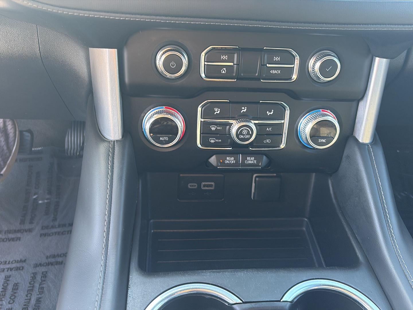 2023 GMC Yukon XL SLE