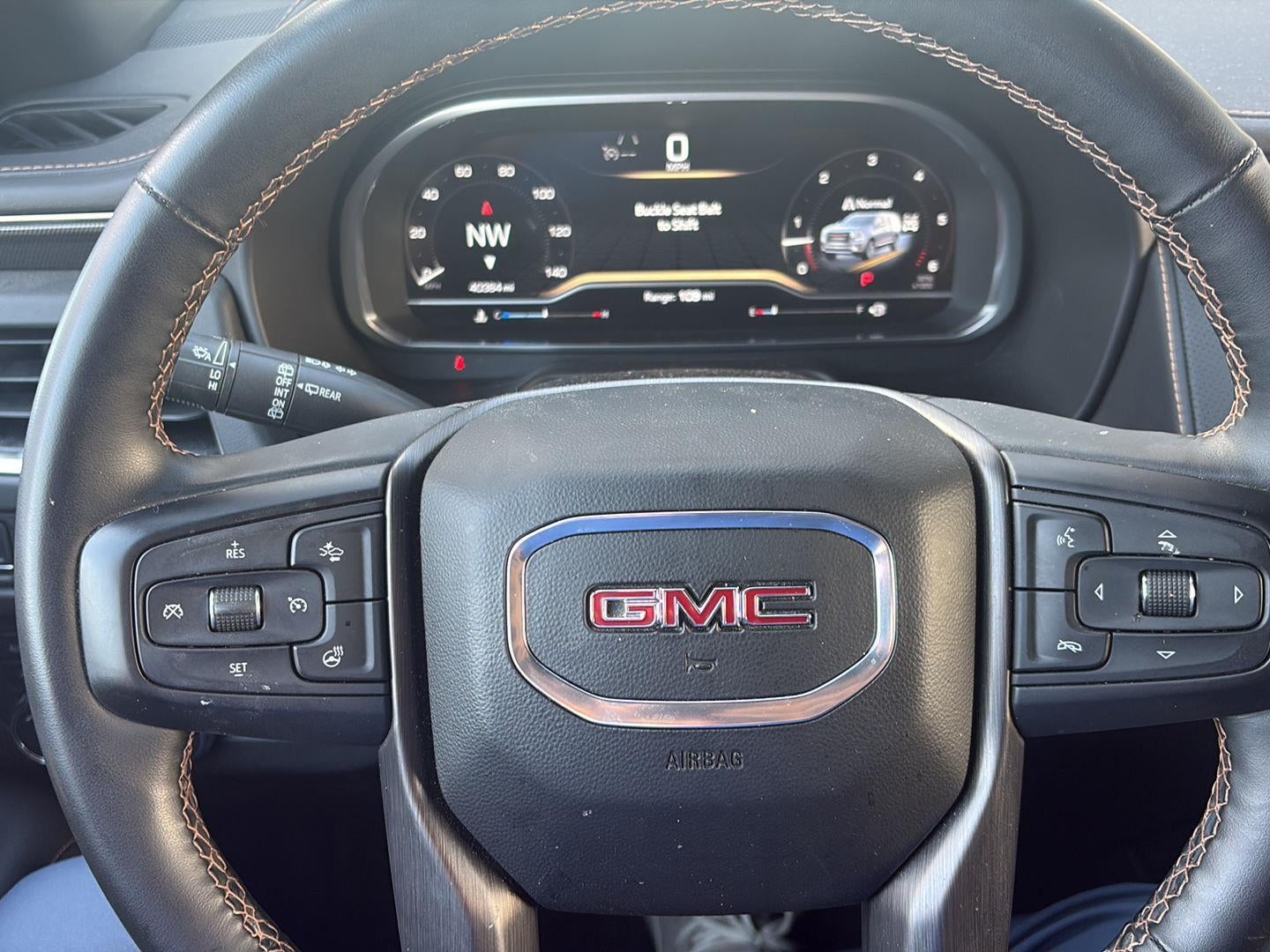2023 GMC Yukon XL AT4