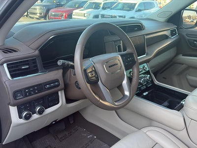2023 GMC Yukon XL Denali