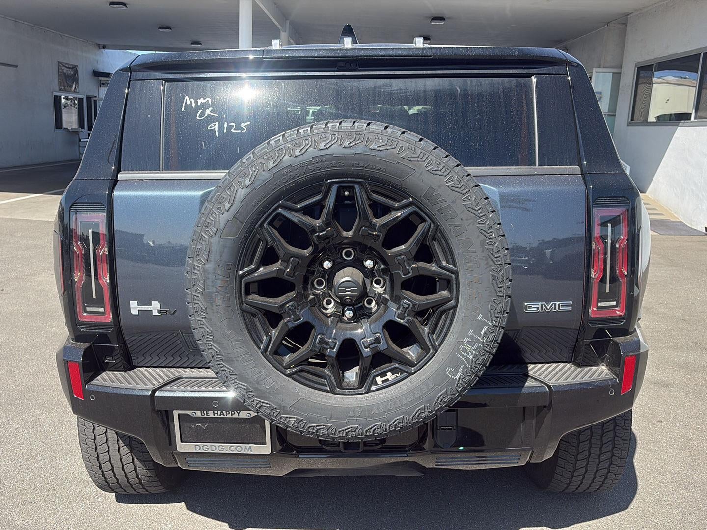 2025 GMC HUMMER EV SUV 2X
