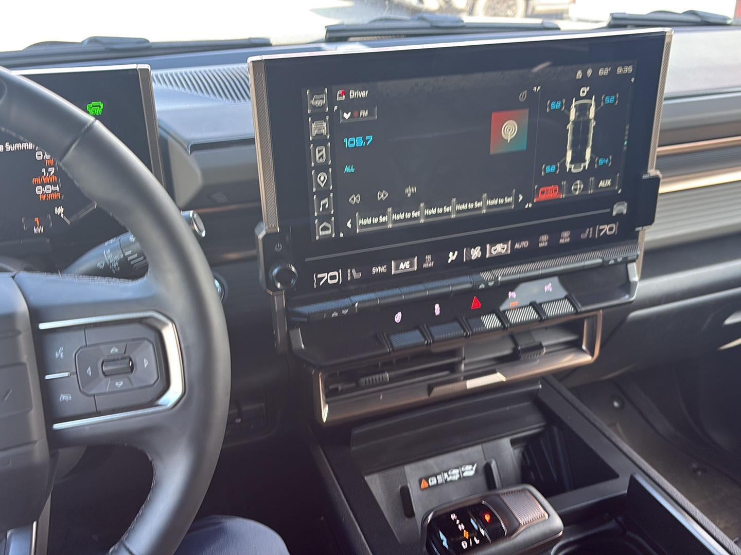 2025 GMC HUMMER EV SUV 3X