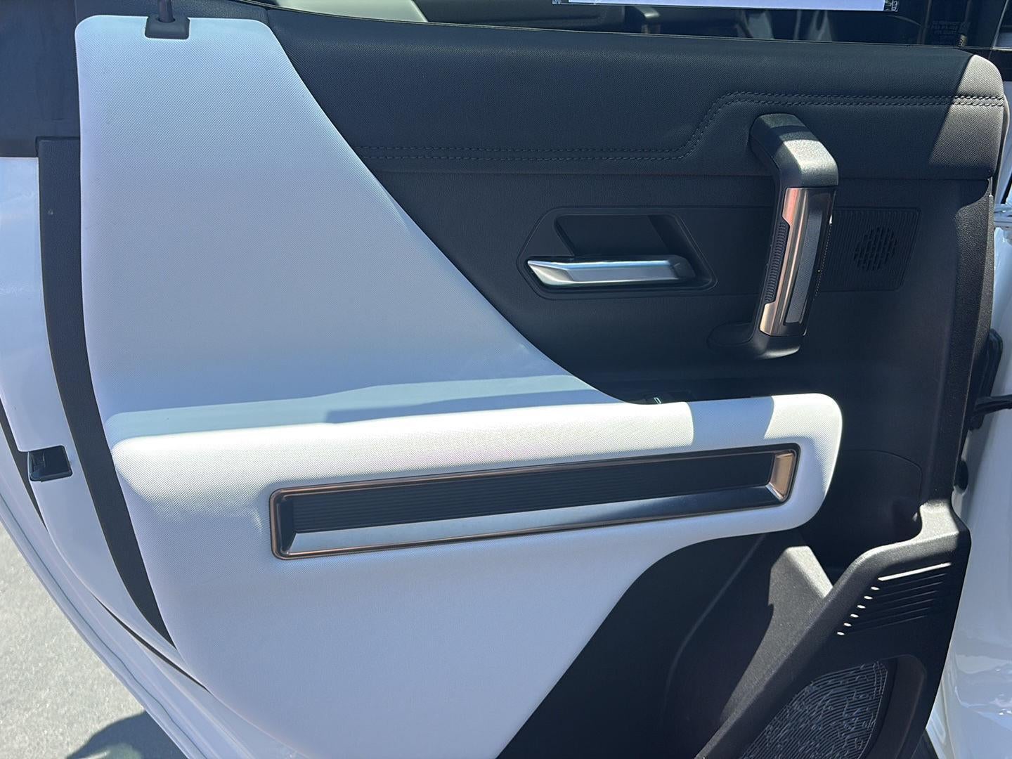 2025 GMC HUMMER EV SUV 3X