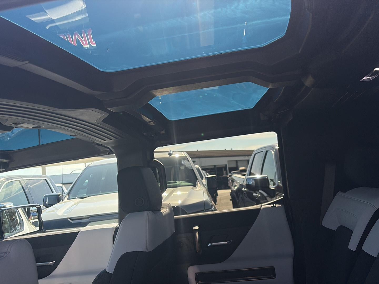 2025 GMC HUMMER EV SUV 3X