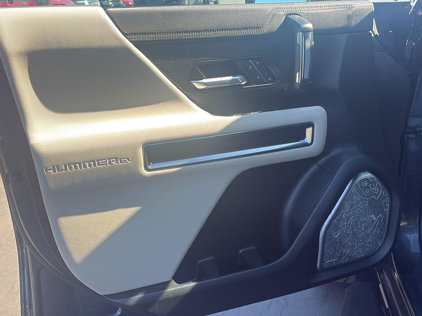 2026 GMC HUMMER EV SUV 2X