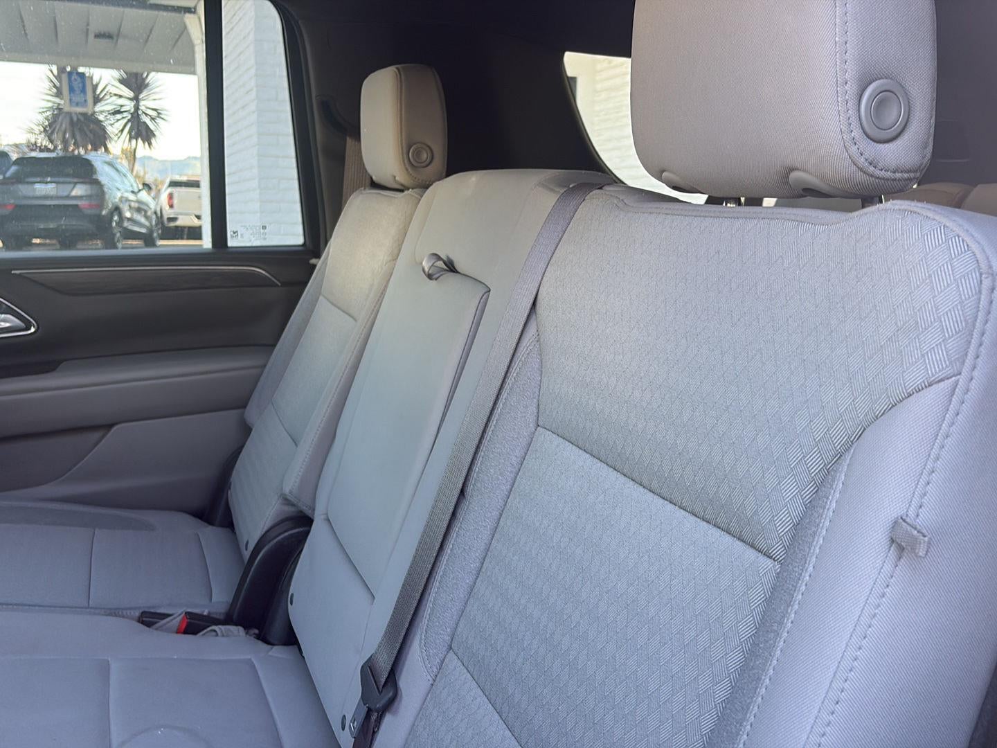 2022 Chevrolet Suburban LS