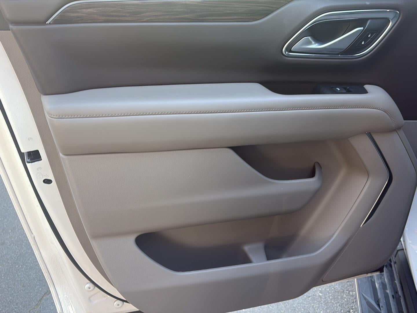 2022 Chevrolet Suburban LS