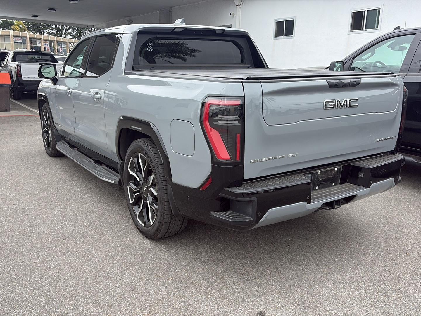 2025 GMC Sierra EV Extended Range Denali