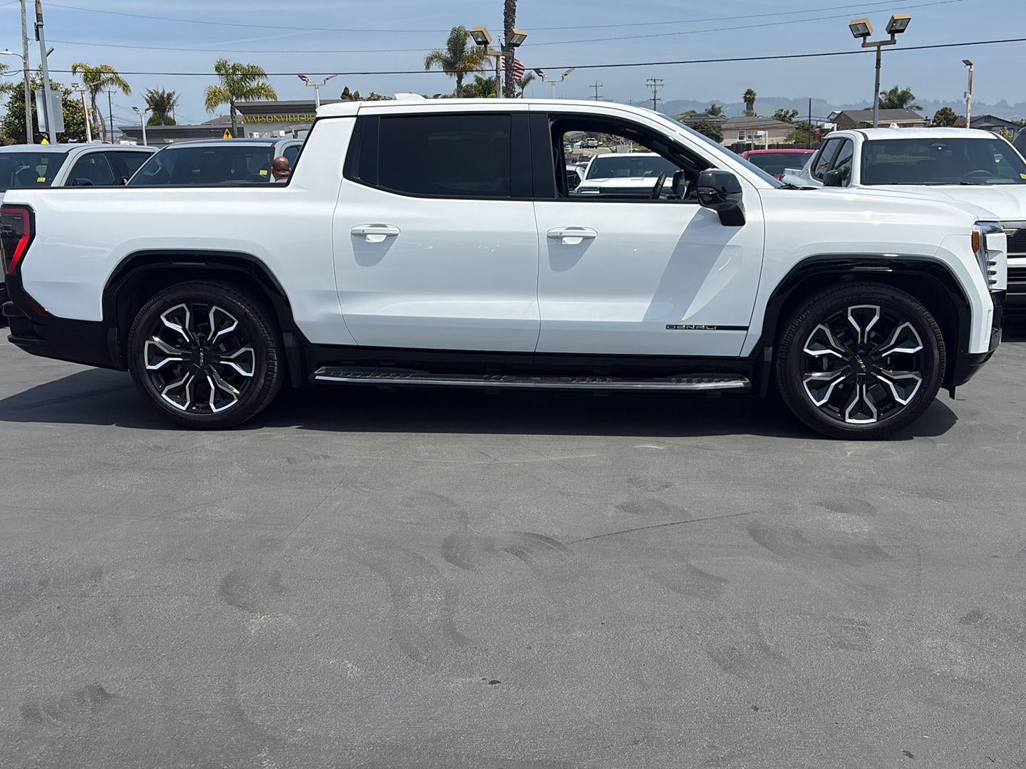 2025 GMC Sierra EV Extended Range Denali