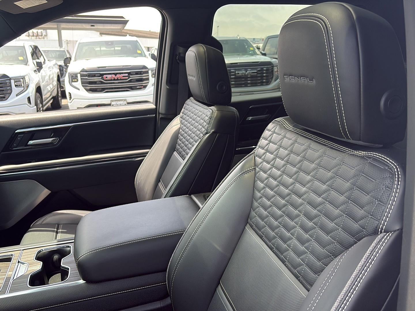 2025 GMC Sierra EV Extended Range Denali