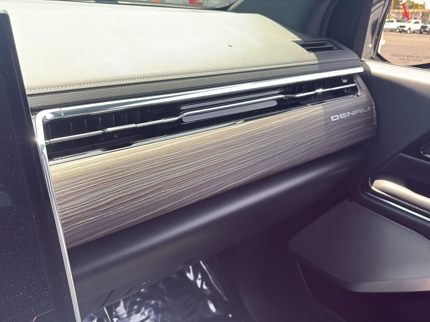 2025 GMC Sierra EV Extended Range Denali