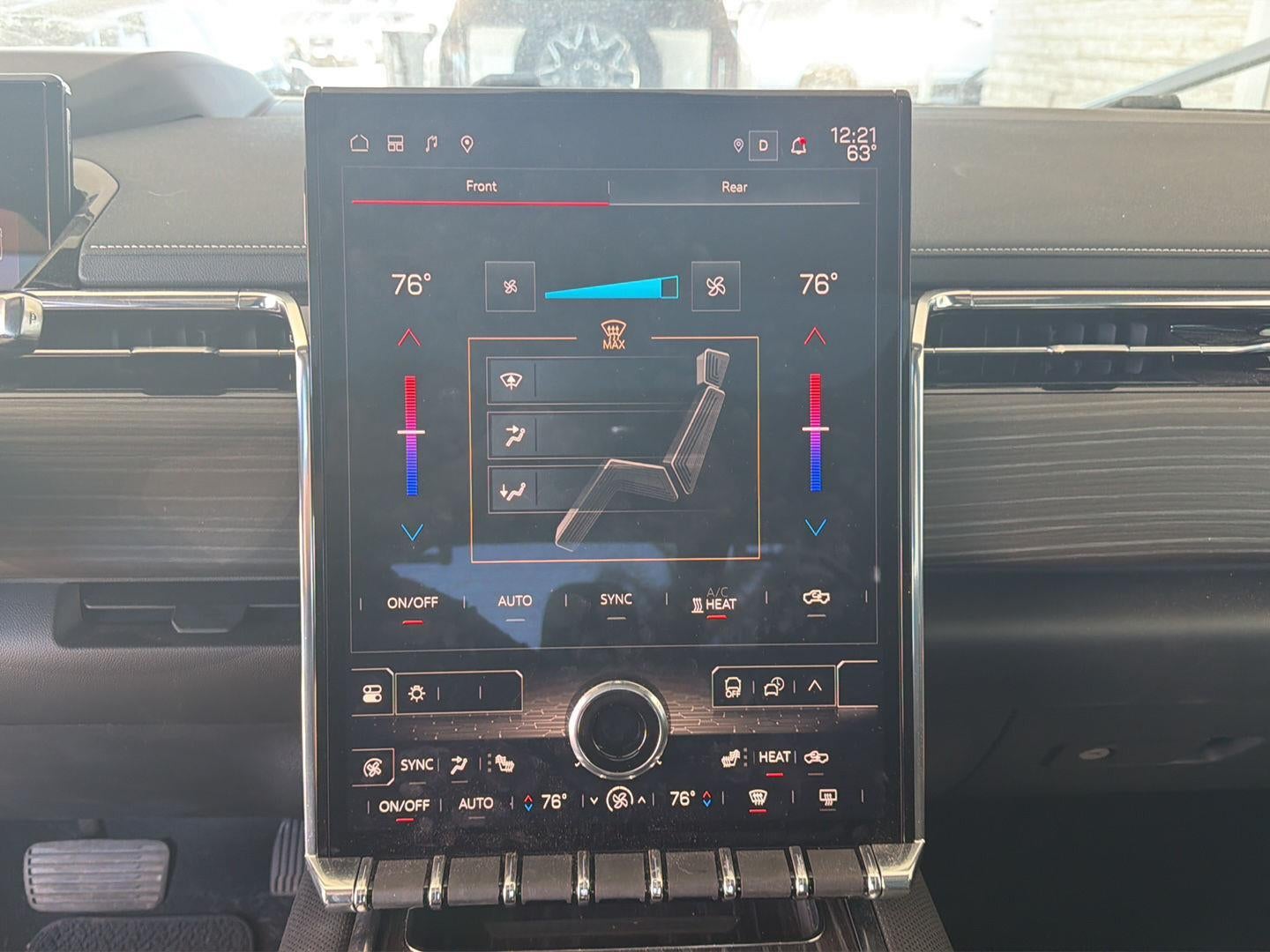 2024 GMC Sierra EV Denali Edition 1