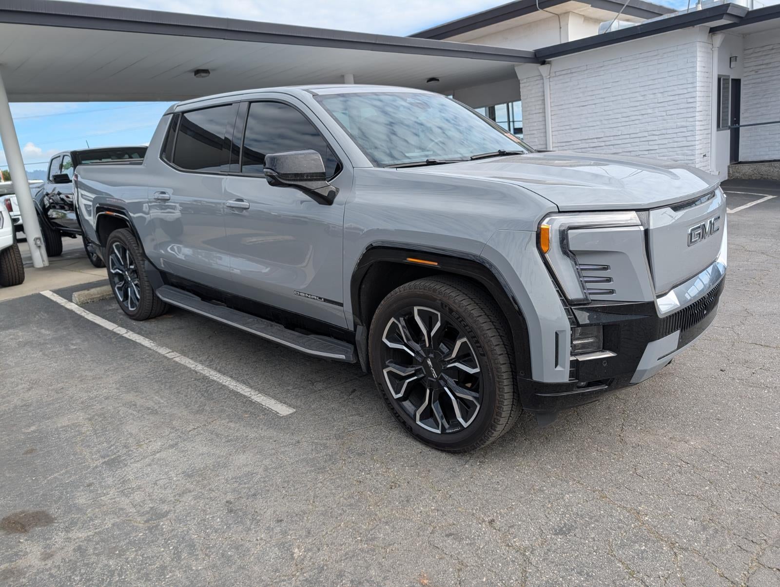 2024 GMC Sierra EV Denali Edition 1