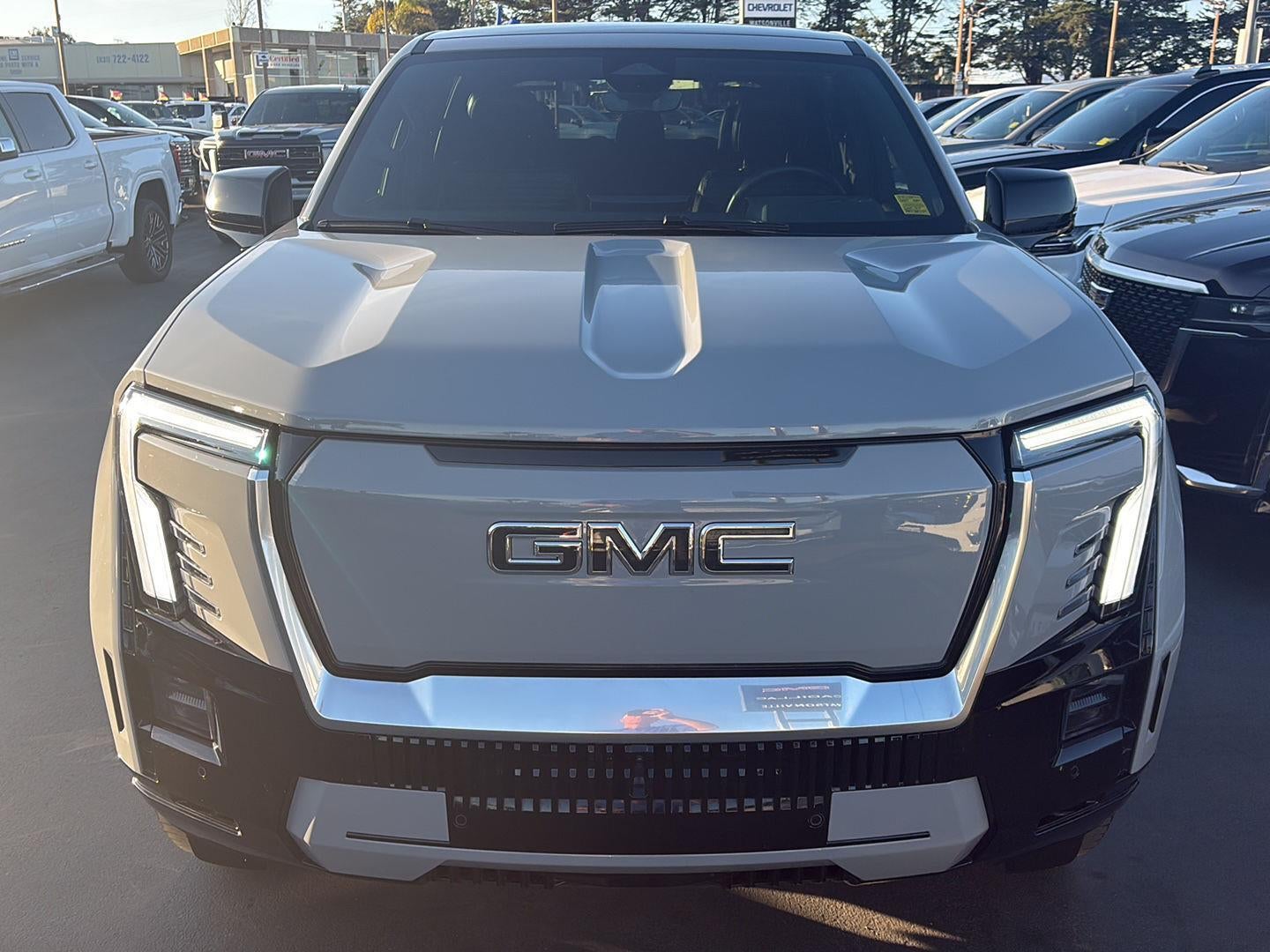 2024 GMC Sierra EV Denali Edition 1